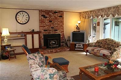 4th image of 2476 Cherry Ct