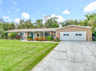 2160 N Watersedge Dr, Crystal River, FL 34429