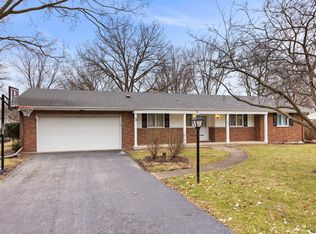 830 Victor Rd, Aurora, IL 60505