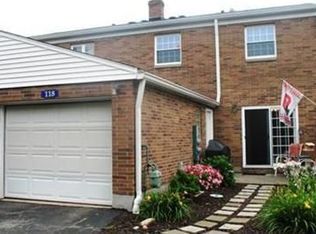 118 Shakespeare Ln, Avon, OH 44011