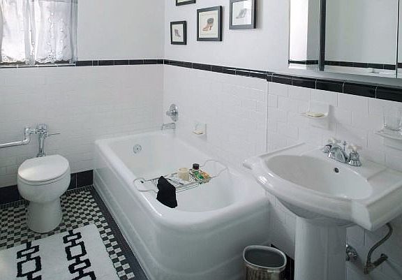 5th image of 425 W 23rd St APT 16E
