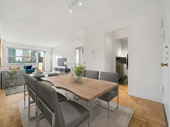 1385 York Ave, New York, NY