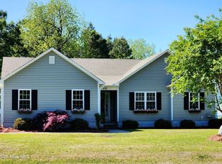 500 Park Meadows Dr, Newport, NC 28570