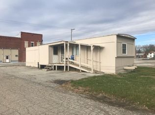 111 S Main St, Advance, IN 46102