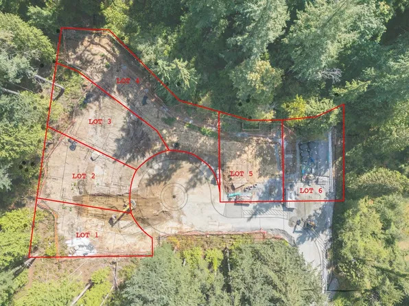 622 Foresthill Pl, Pt Moody, BC V3H 4B7