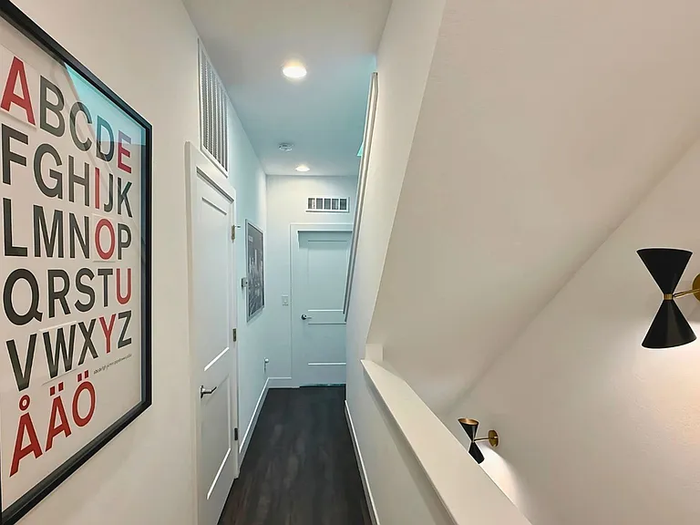 928 Navajo St — Photo 22