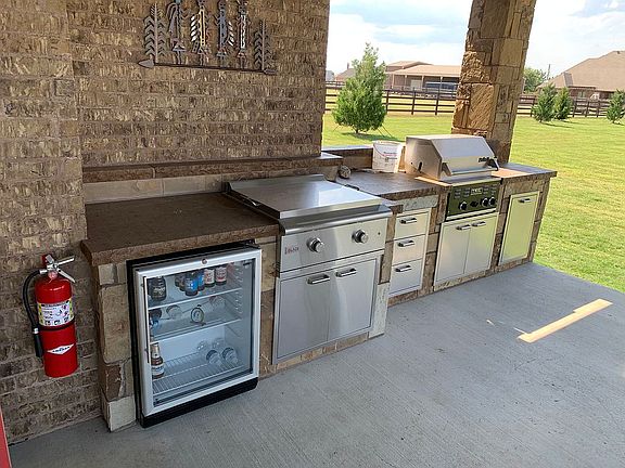 4th image of 13320 Escalara Ln