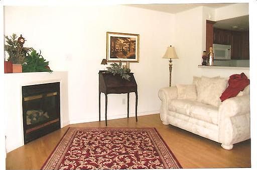 2nd image of 1346A NE 39th St