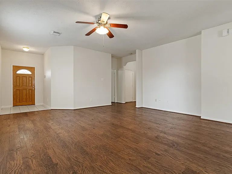 7814 Yaupon Ranch Ct — Photo 9