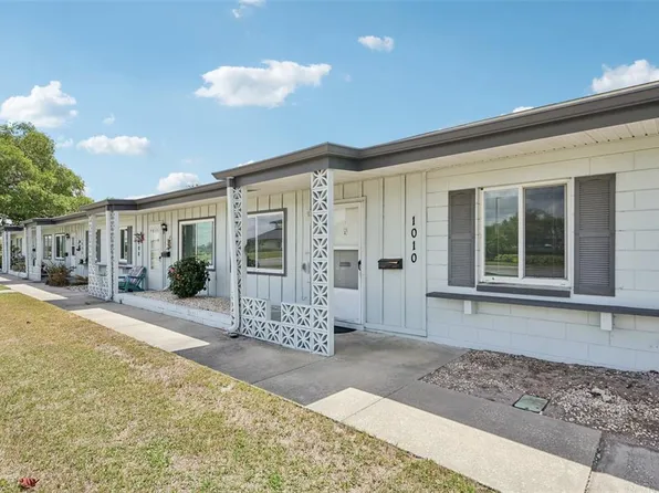 1010 N Pebble Beach Blvd, Sun City Center, FL 33573