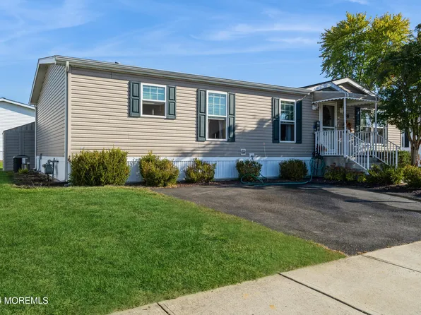 88 Cardinal Way, Freehold, NJ 07728