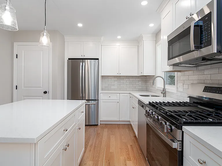 81 Cadora Ave #81 — Photo 5