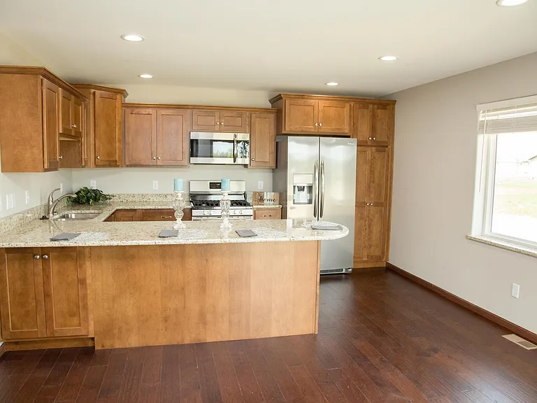 6383 Pawnee Ln — Photo 7