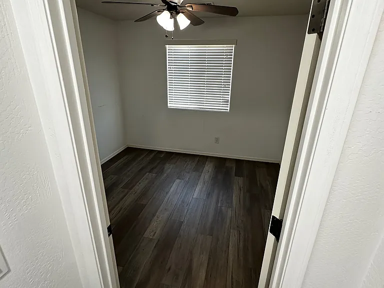 4128 E Vest Ave — Photo 11