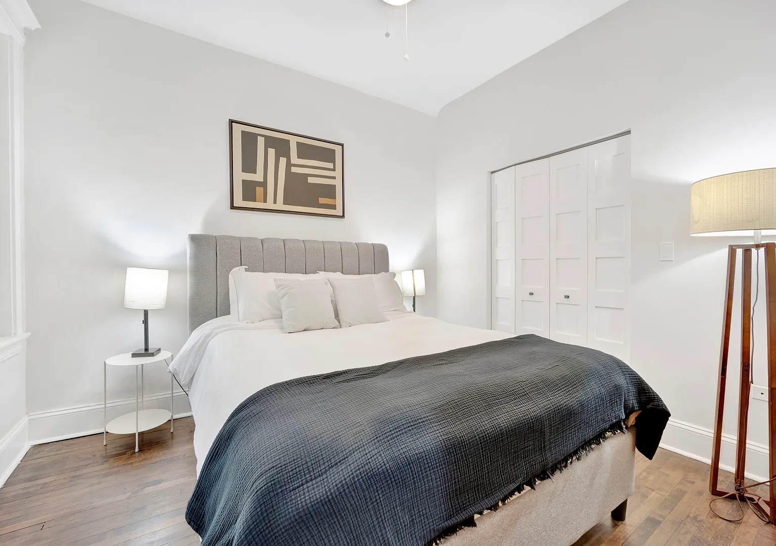 2 bed, 900 sqft, $2,850 — Photo 4