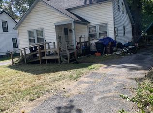 9 Quarry Crossing St, Queensbury, NY 12804