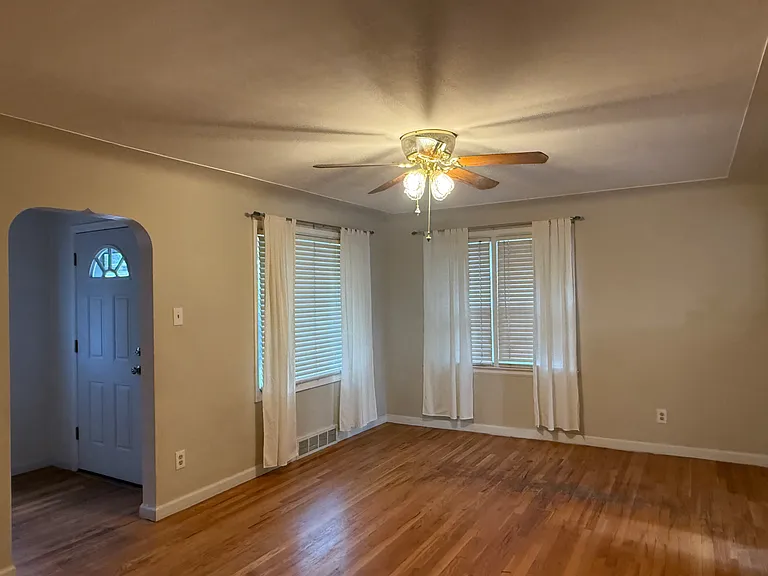 2741 S Fairfax St — Photo 3