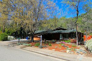3rd image of 3352 Harlan Dr