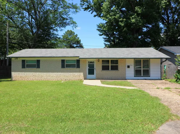 604 Hayes St, Jacksonville, AR 72076