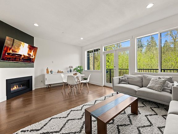 4th image of 23709 111a Ave #7