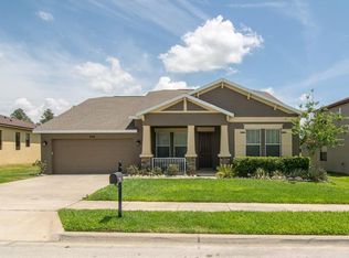 900 Woods Landing Dr, Minneola, FL 34715