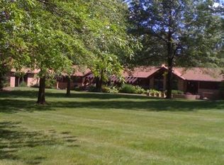 5796 Bosford St SW, Navarre, OH 44662