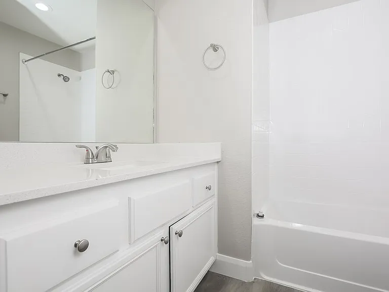 5468 Mercantile St — Photo 14