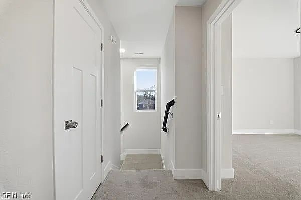 1st image of 309 Webb St