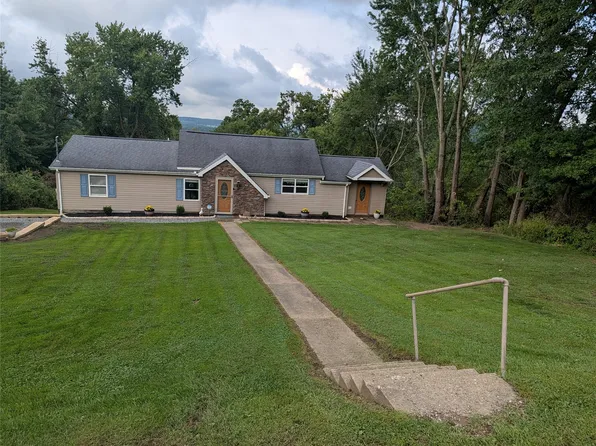 6393 McCracken Rd, Cochranton, PA 16314