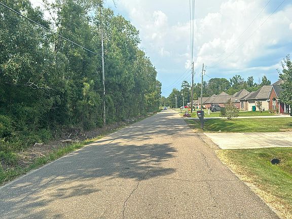 4th image of 31112 Linder Rd