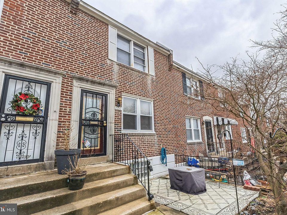 1st image of 7650 Woodcrest Ave