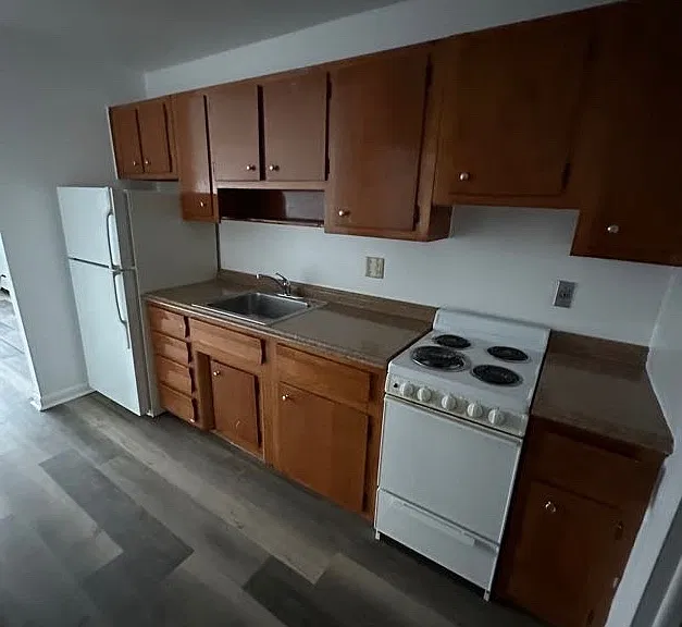 169 Birdseye St #1B — Photo 8