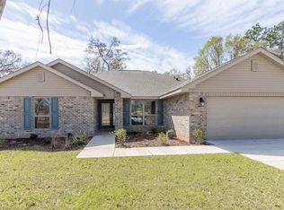 5925 Parsonage Cir, Milton, FL 32570