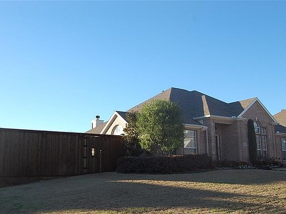 2nd image of 8417 Mesa Verde Dr