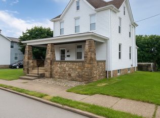 317 E 2nd Ave, Derry, PA 15627