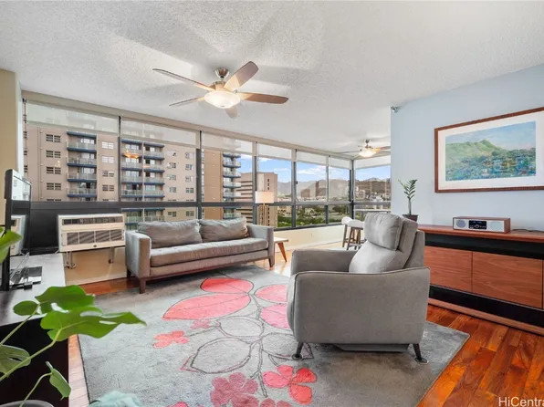 876 Curtis St APT 1805, Honolulu, HI 96813