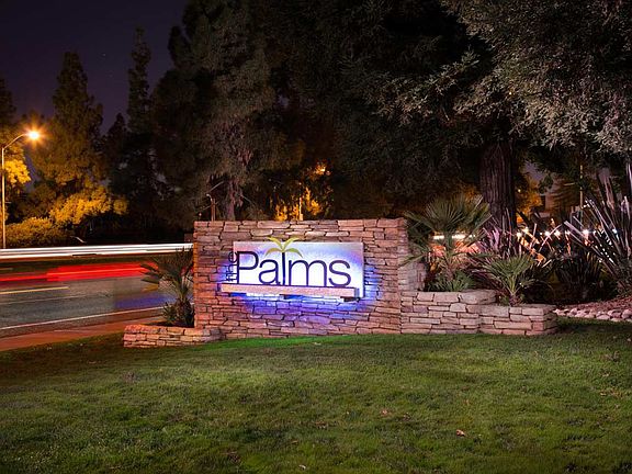 Welcome to The Palms Apartments