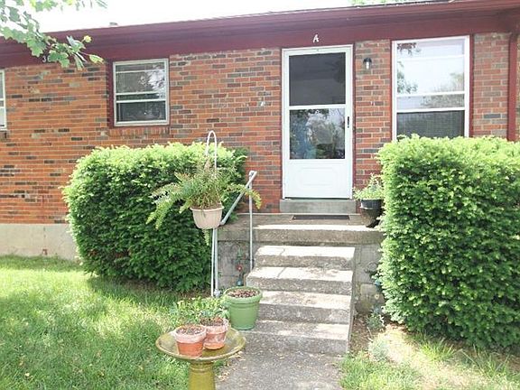 2nd image of 3653 River Park Dr