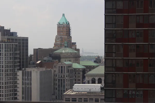 Rented by Compass | media 26