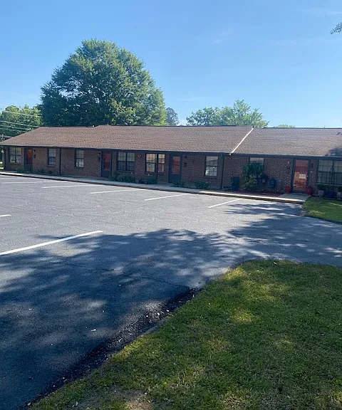 1814 Kings Chapel Rd #3-building B — Photo 3
