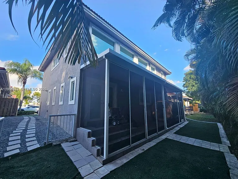 5754 NW 98th Ave — Photo 34