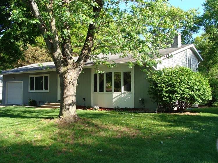 1st image of 2203 Brookfield Dr