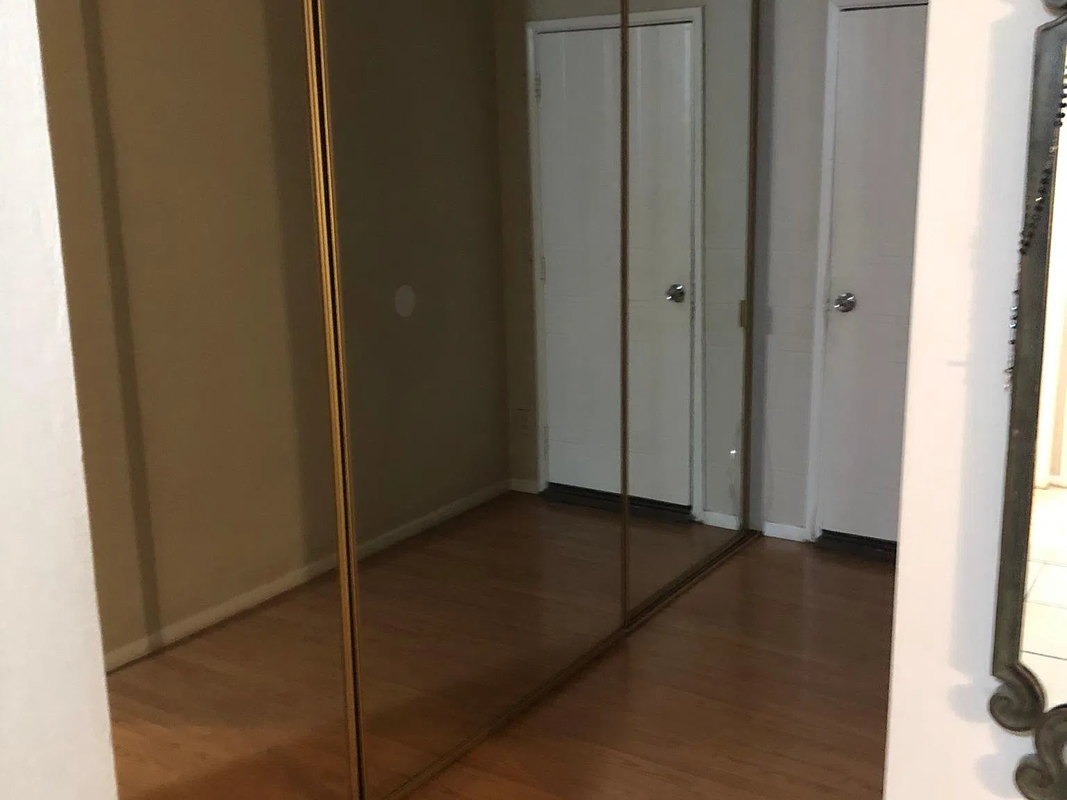 2 bed, 945 sqft, $2,895 — Photo 2