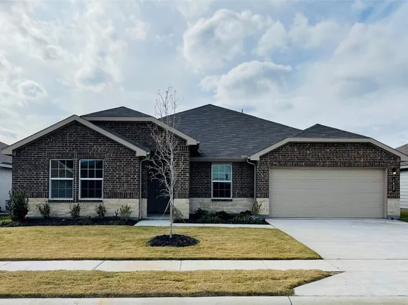 1637 Forest Park Dr, Alvarado, TX 76009