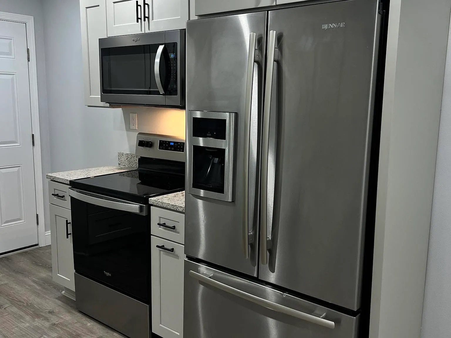 1107 S Wilson St — Photo 4