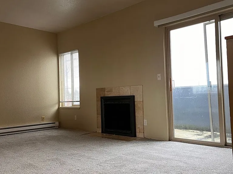 9925 Everett (Wildwood) — Photo 13