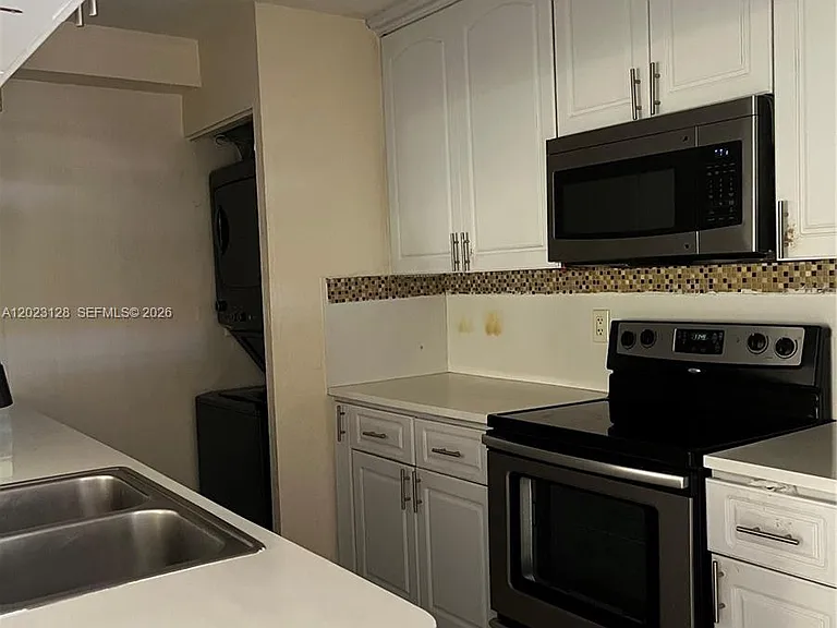 9800 Hammocks Blvd #103-12 — Photo 7