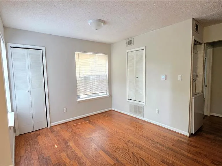 317 Hawkstone Way — Photo 5