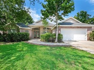 16 Minter Dr, Mandeville, LA 70471