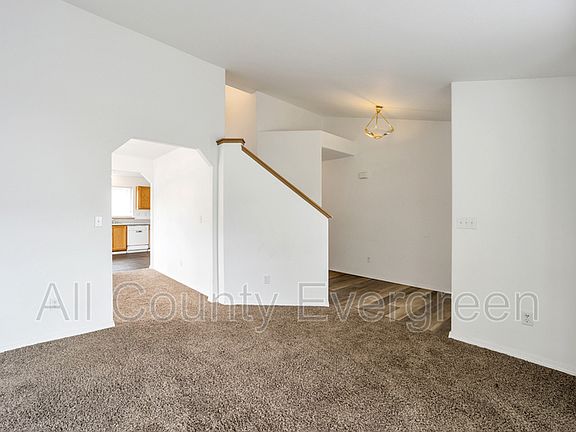 3rd image of 7918 195th St E